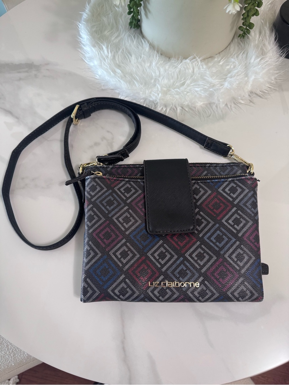 Liz Claiborne Geometric Crossbody Organizer Bag Black Multicolor